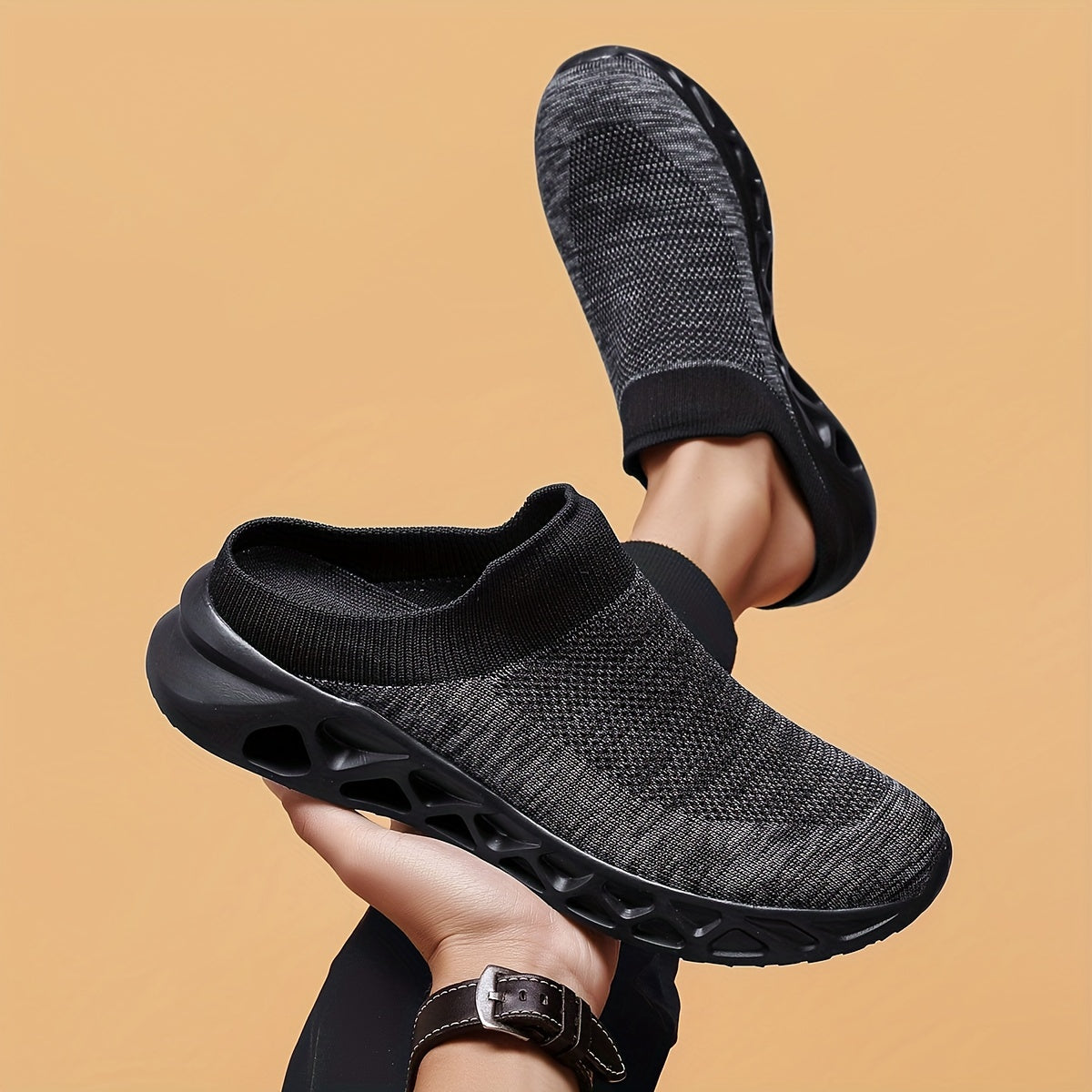 Men's Solid Color Hollow Out Slippers