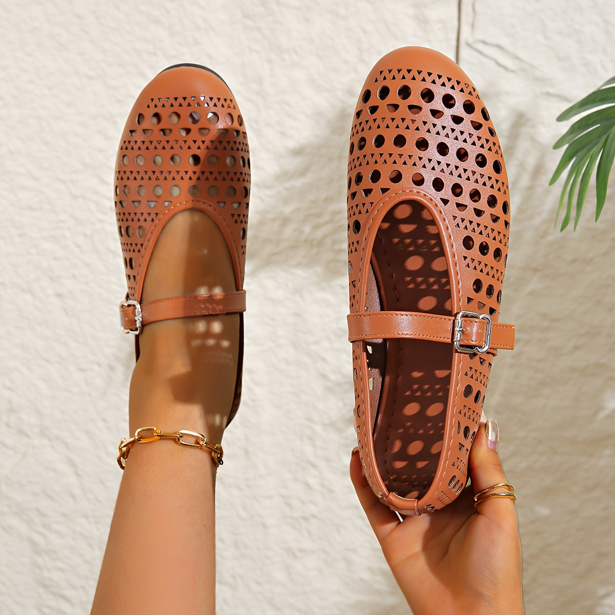 Fashion Breathable Cut-Out Flats for Women, All-Season Mary-Jane Style Ballet Shoes with Round Toe and Buckle Strap, Solid Color Synthetic Upper with Rubber Sole