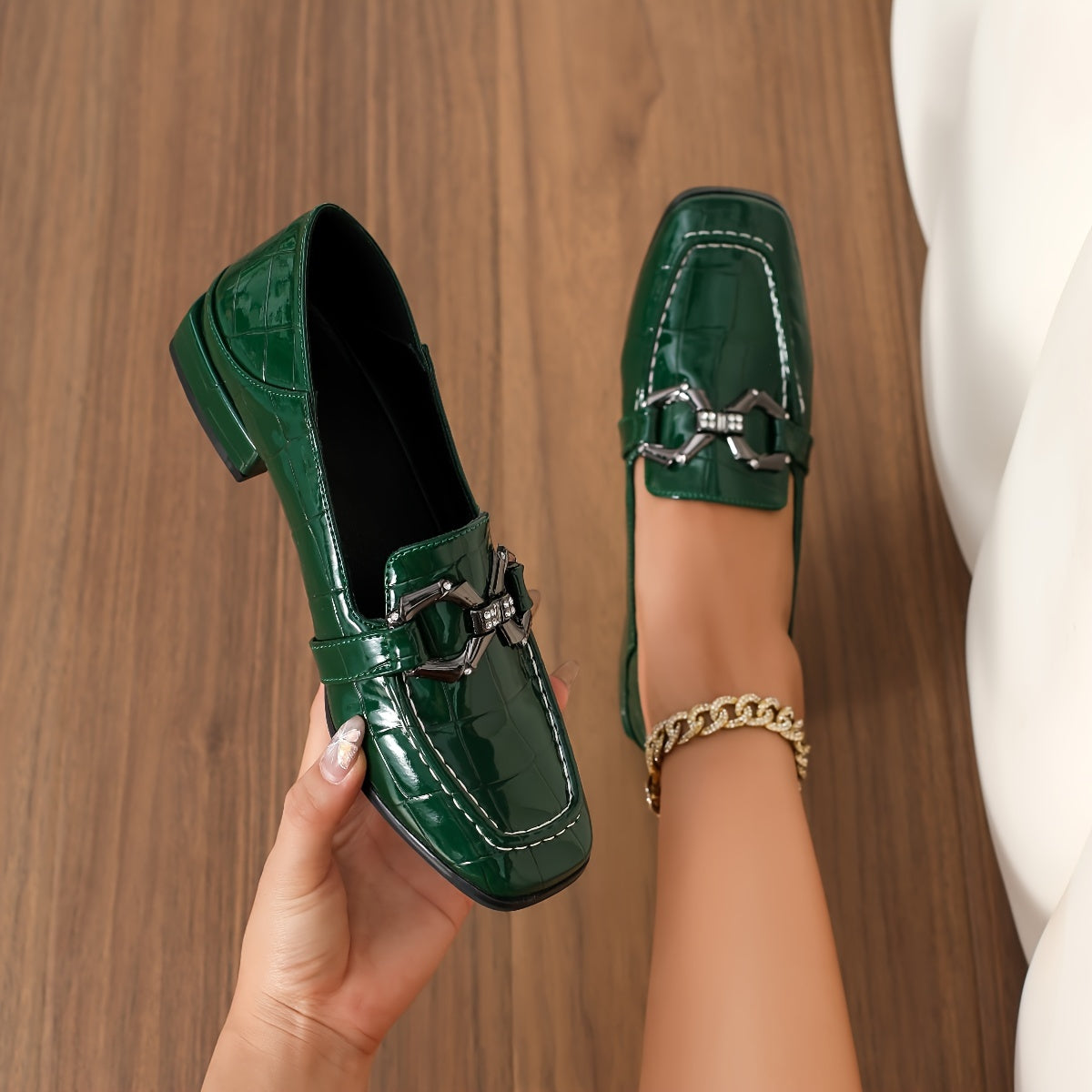 Chic Women's Retro Square-Toe Loafers