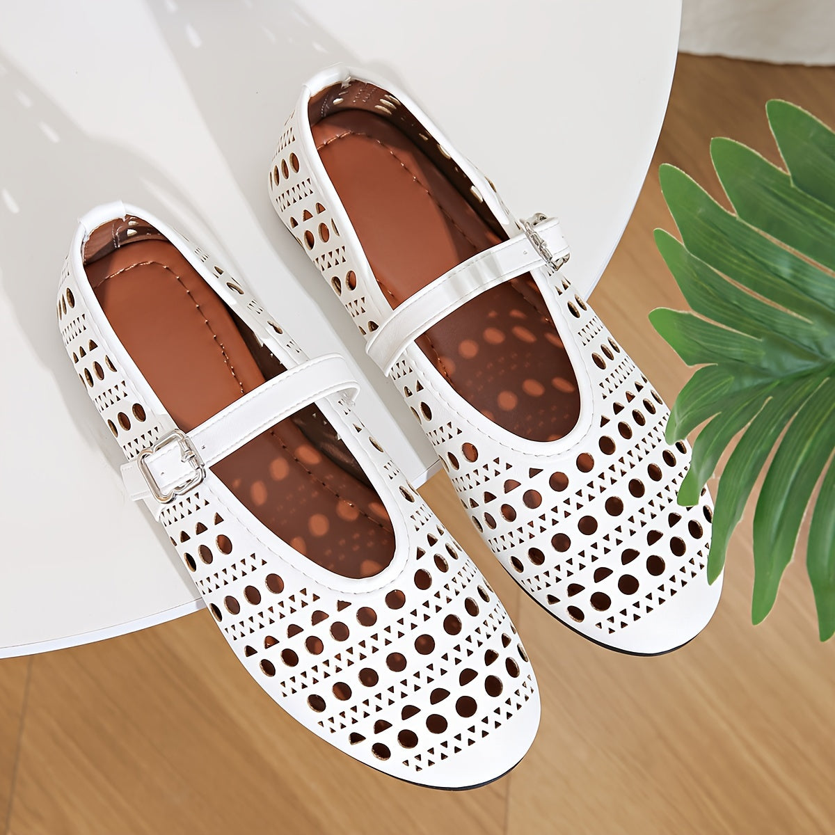 Fashion Breathable Cut-Out Flats for Women, All-Season Mary-Jane Style Ballet Shoes with Round Toe and Buckle Strap, Solid Color Synthetic Upper with Rubber Sole