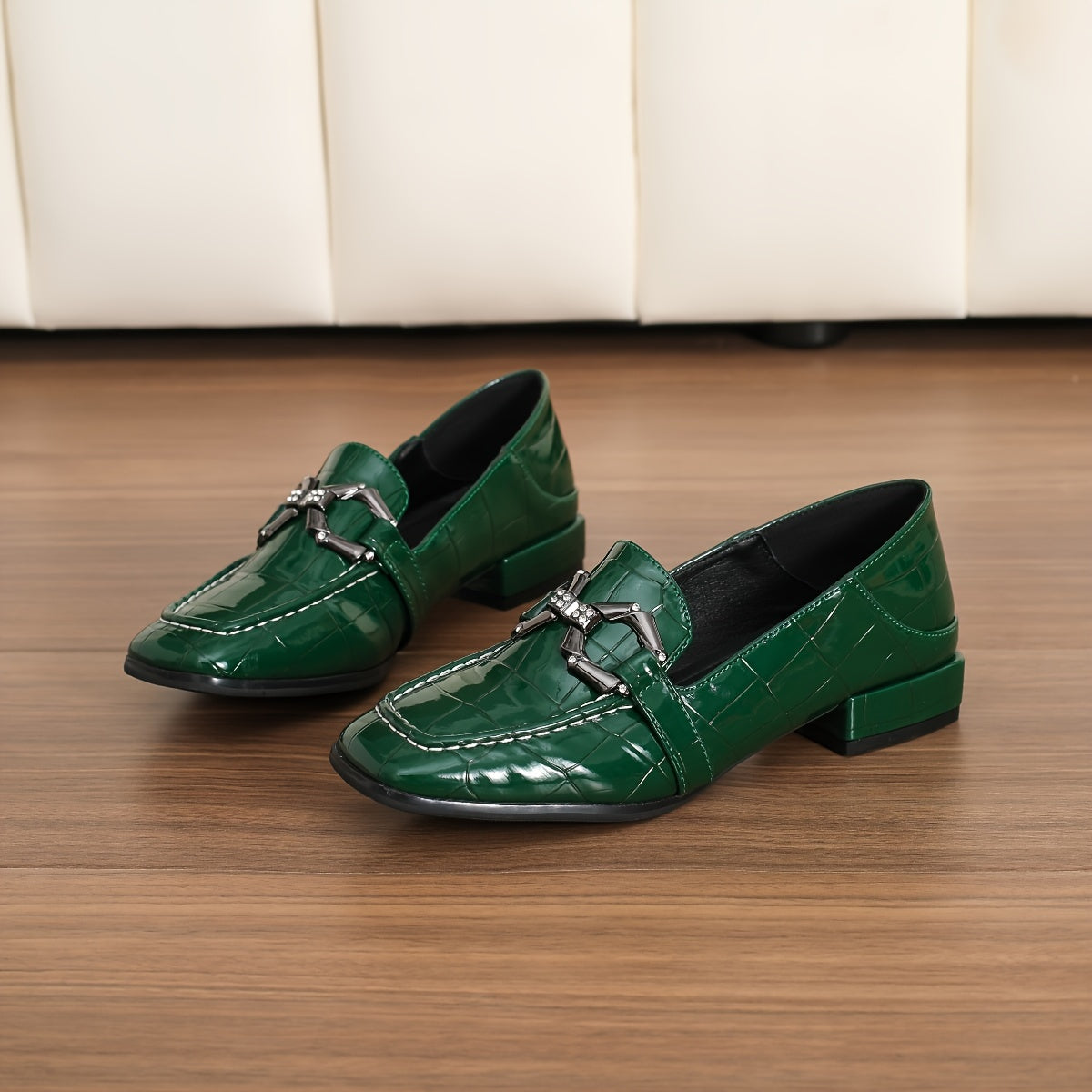 Chic Women's Retro Square-Toe Loafers