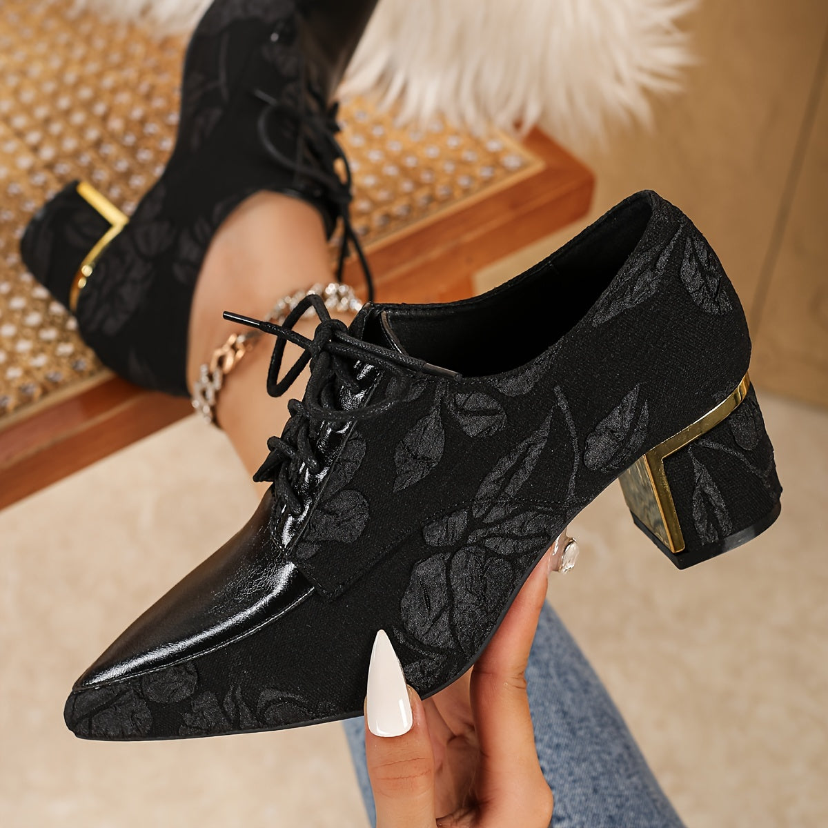 Lace Up