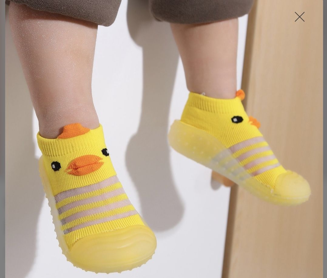 baby shoes imported stylish .baby sneakers skidders boy girl unisex imported