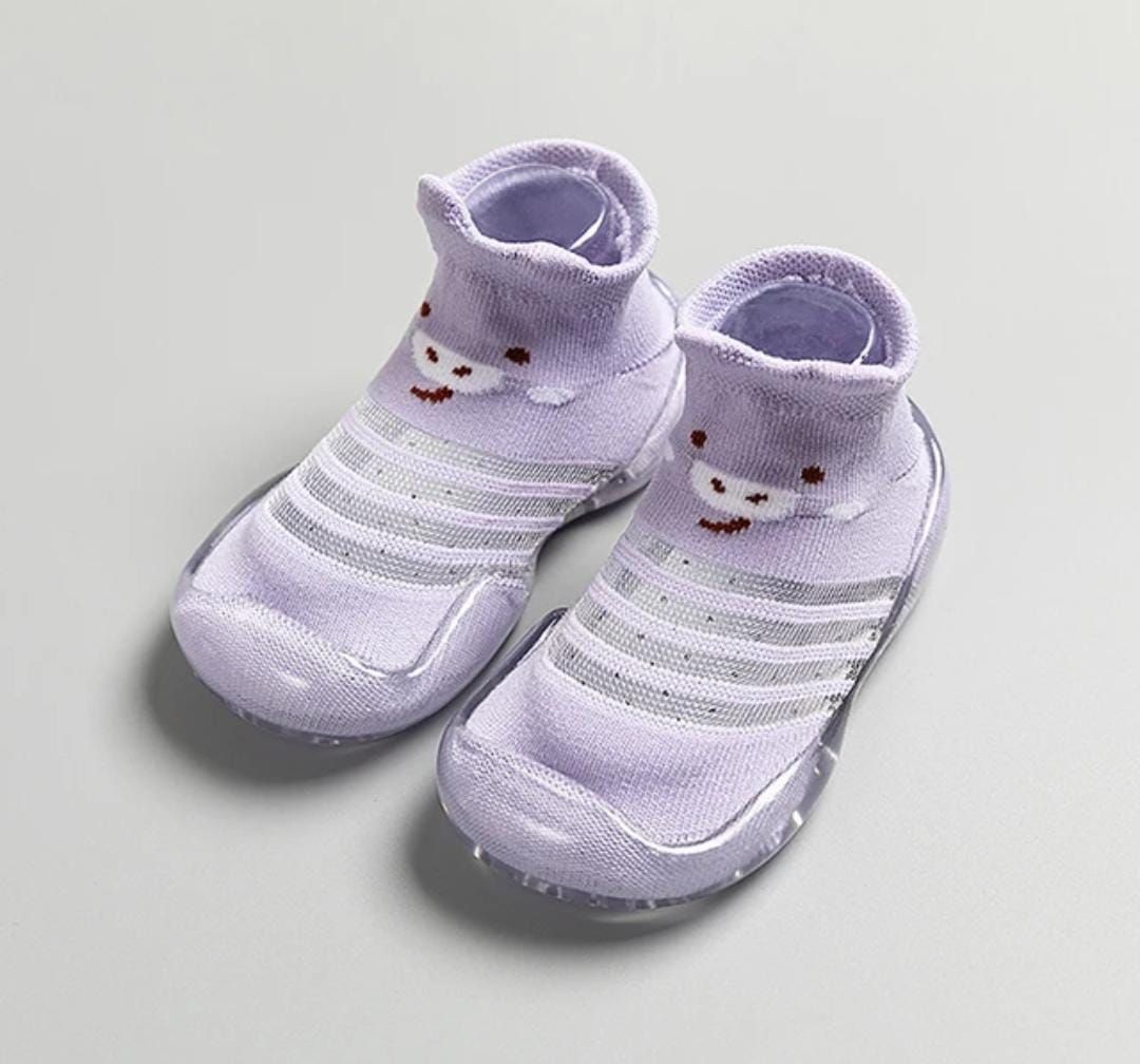 baby shoes imported stylish .baby sneakers skidders boy girl unisex imported