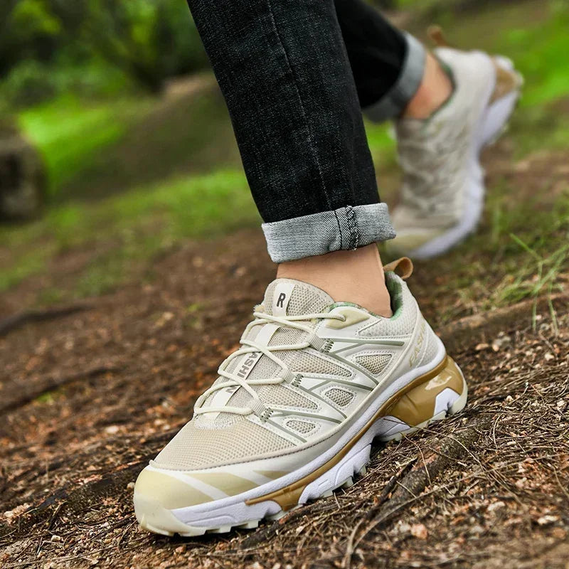 Trekking
