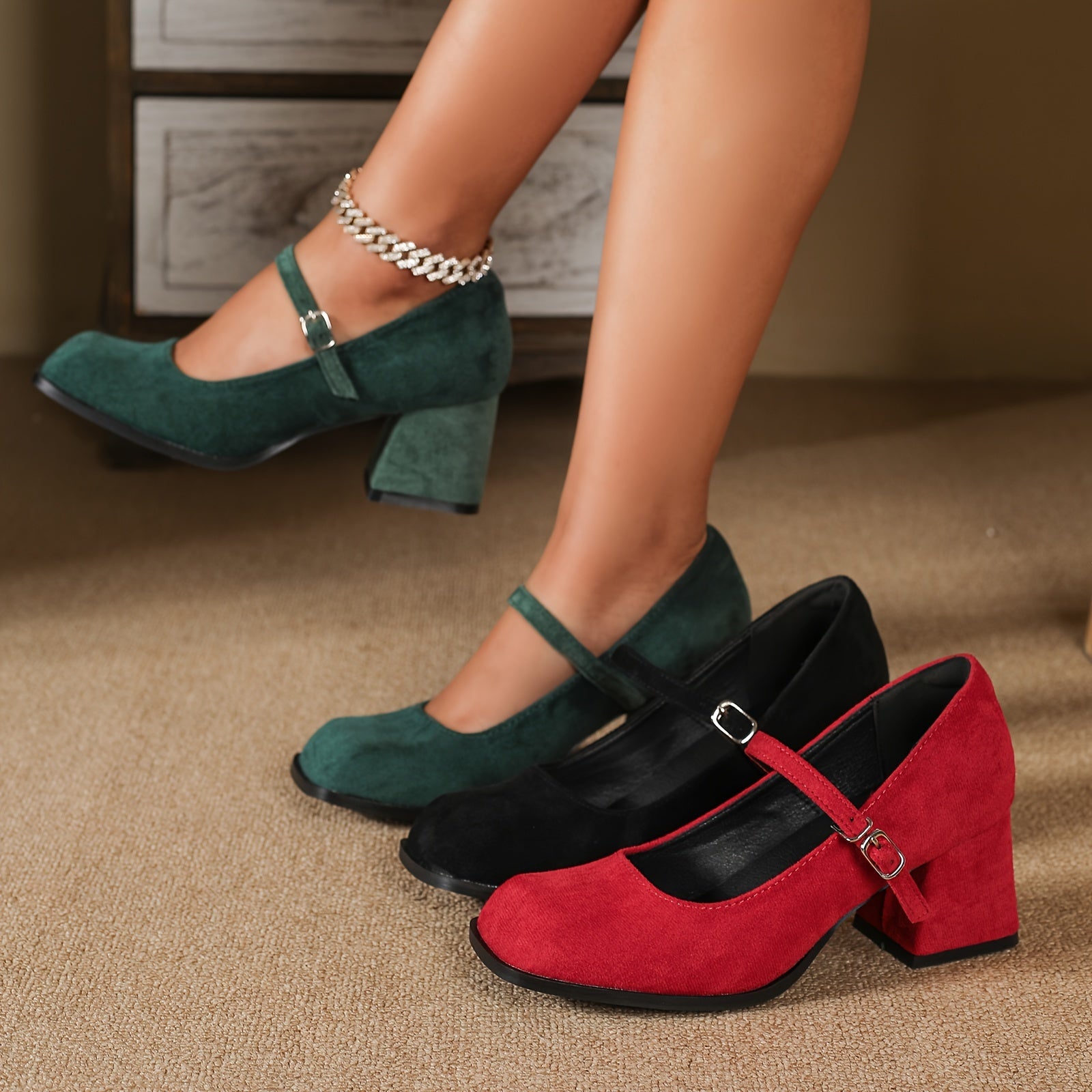 Chic Velvet Chunky Heel Women's Pumps